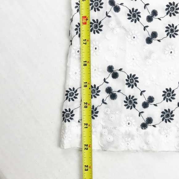 Coco + Jaimeson Palazzo White & Black Pants - Picture 4 of 8